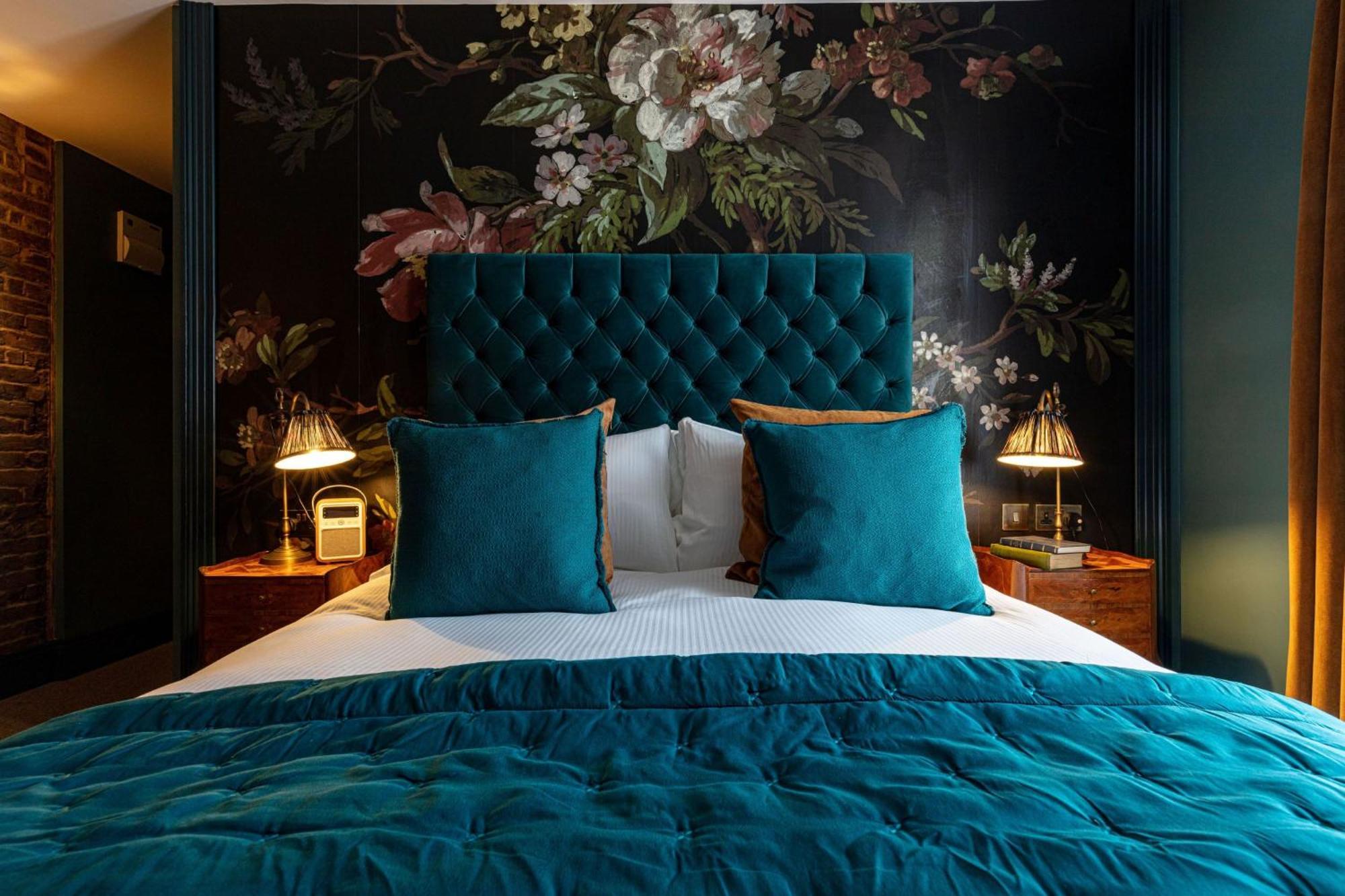 The Red Lion Hotel London Eksteriør bilde